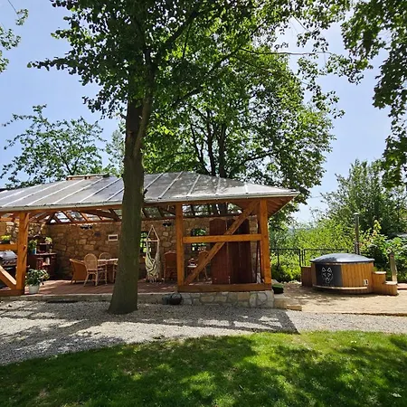 Dwor Farmház Sedzislaw