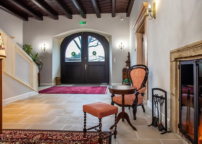 Dwor Фермерский дом Sedzislaw